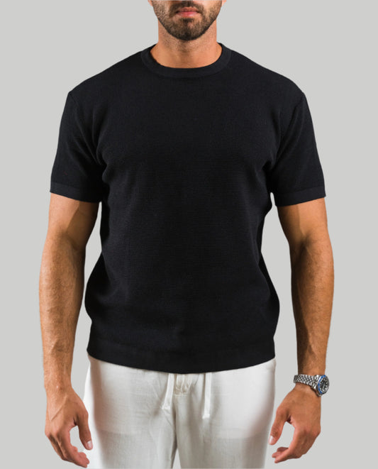 Black Knit Round T-shirt
